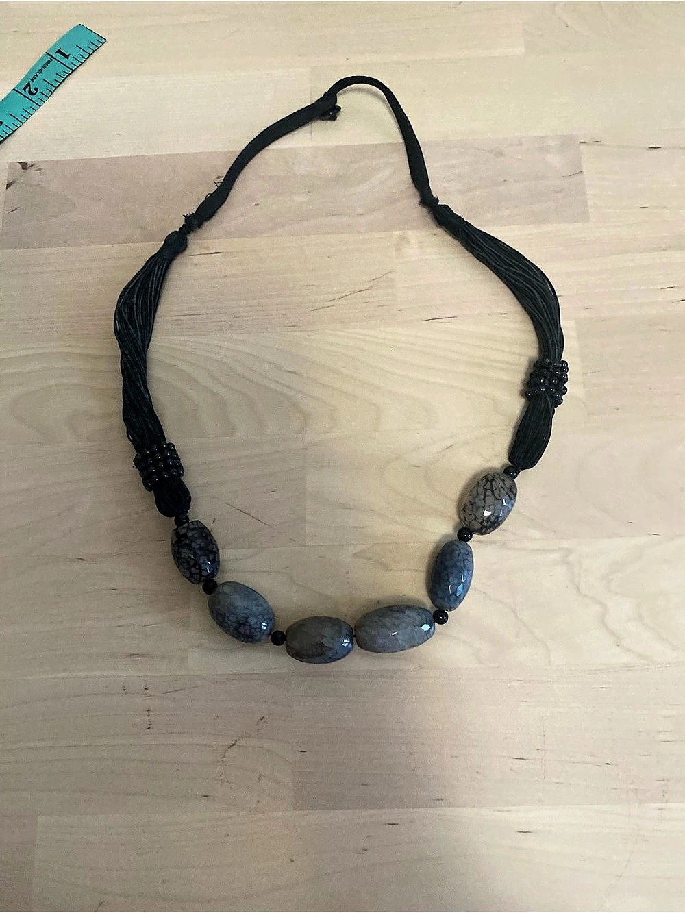 Dragon vein agate vintage Beaded Statement Necklace in Black & Gray